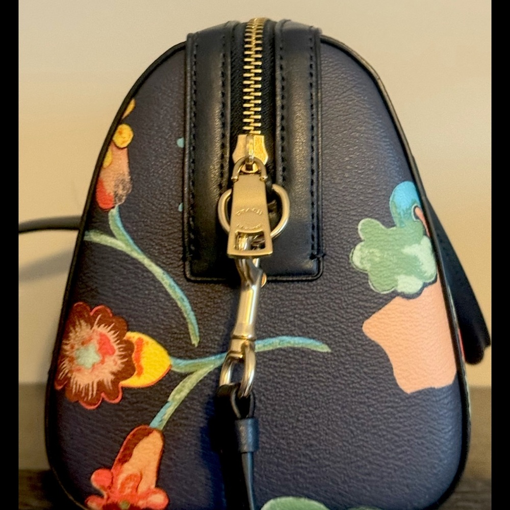 Coach Rowan Satchel Dreamy Land Floral Midnight Multi & Matching Wristlet EUC π - Picture 8 of 13
